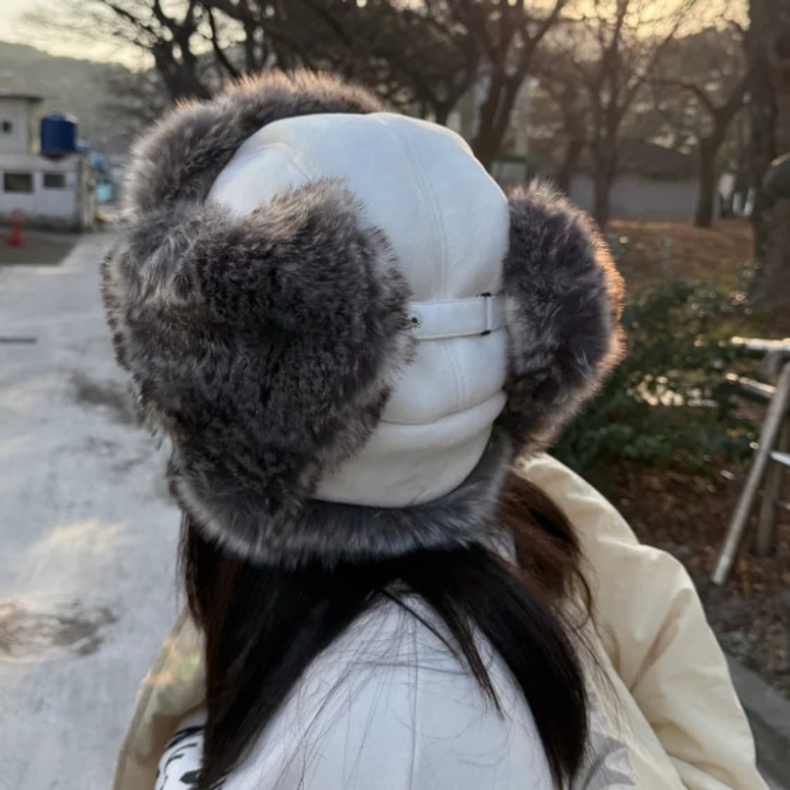 팔라스 쉐르파 포우 스웨이드 트루퍼 화이트 S-M 상품이미지3