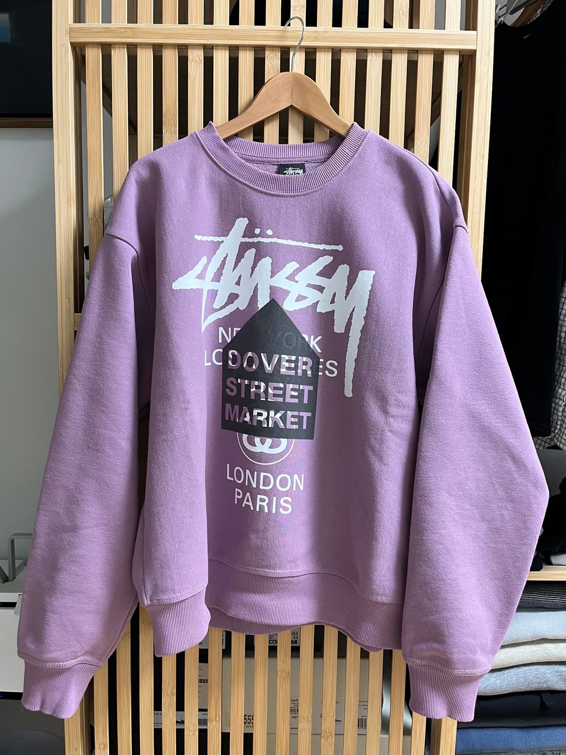 스투시 도버 스트리트 마켓 월드투어 스웻셔츠 상품이미지3