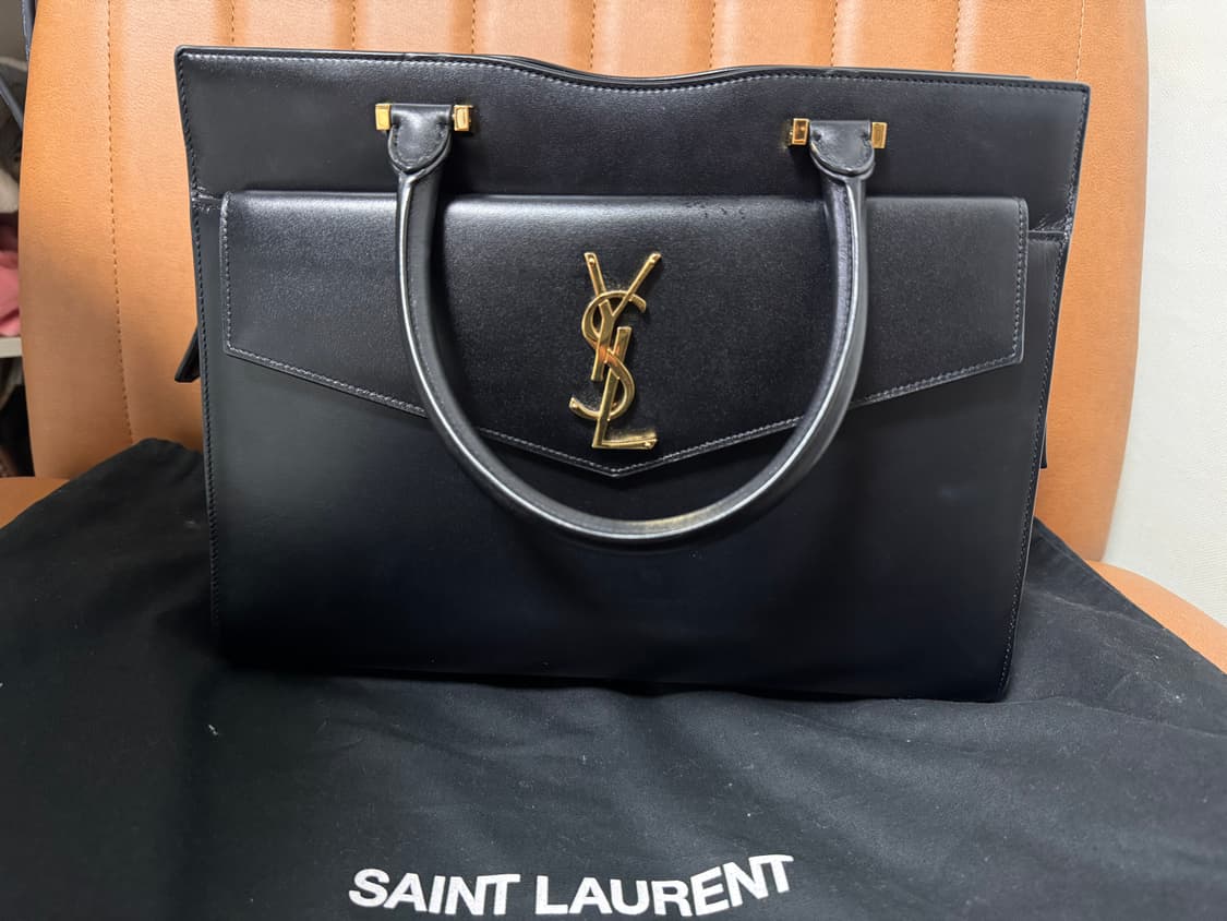 입생로랑 카산드라 탑핸들백 상품이미지1