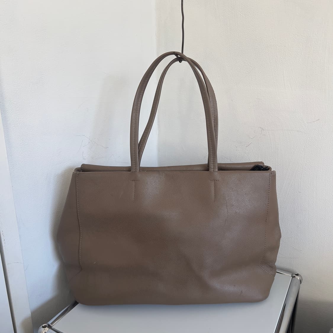 FURLA 훌라 레더 토트백 상품이미지2