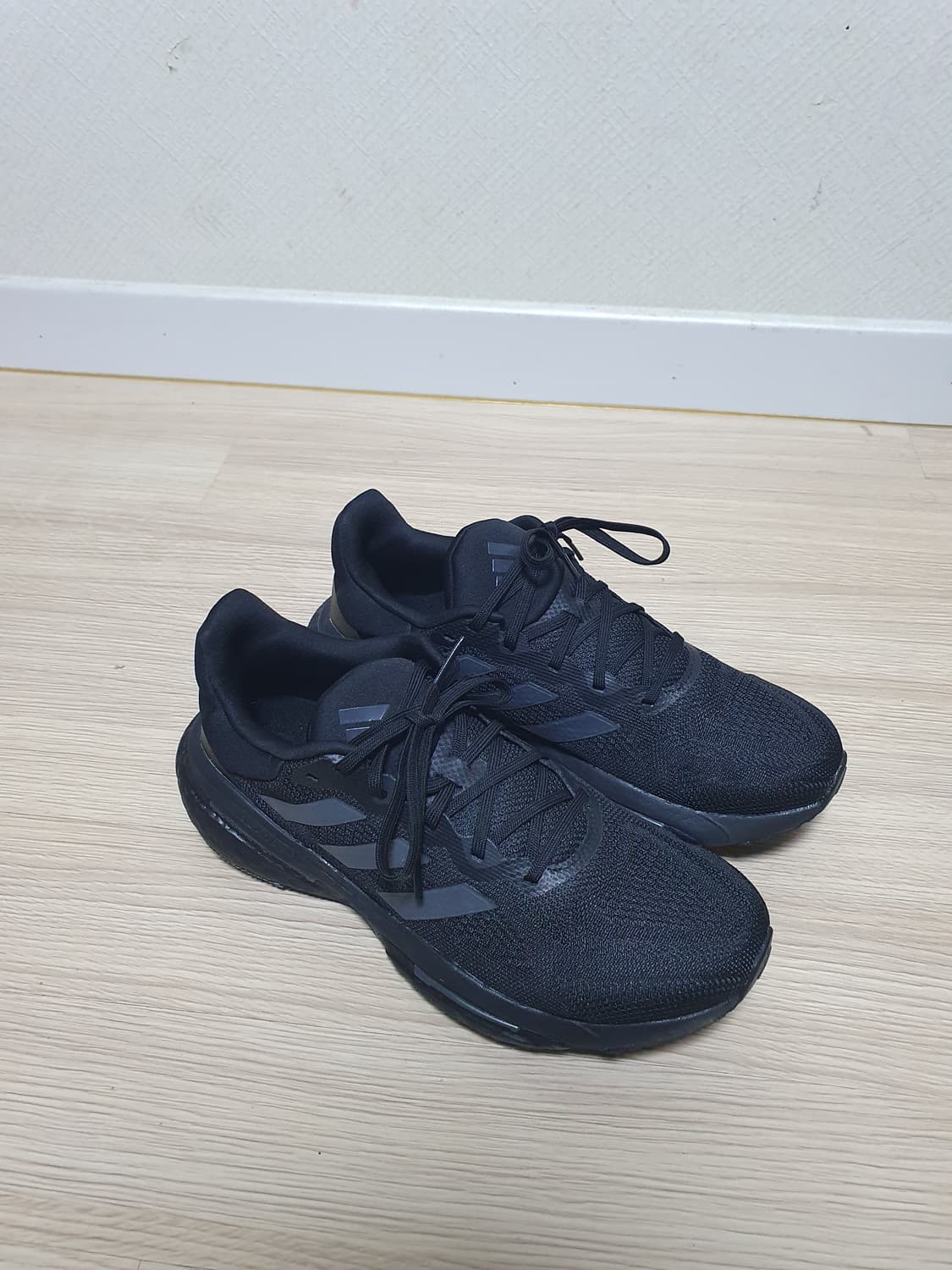 아디다스 솔라글라이드 블랙 운동화 270 상품이미지2