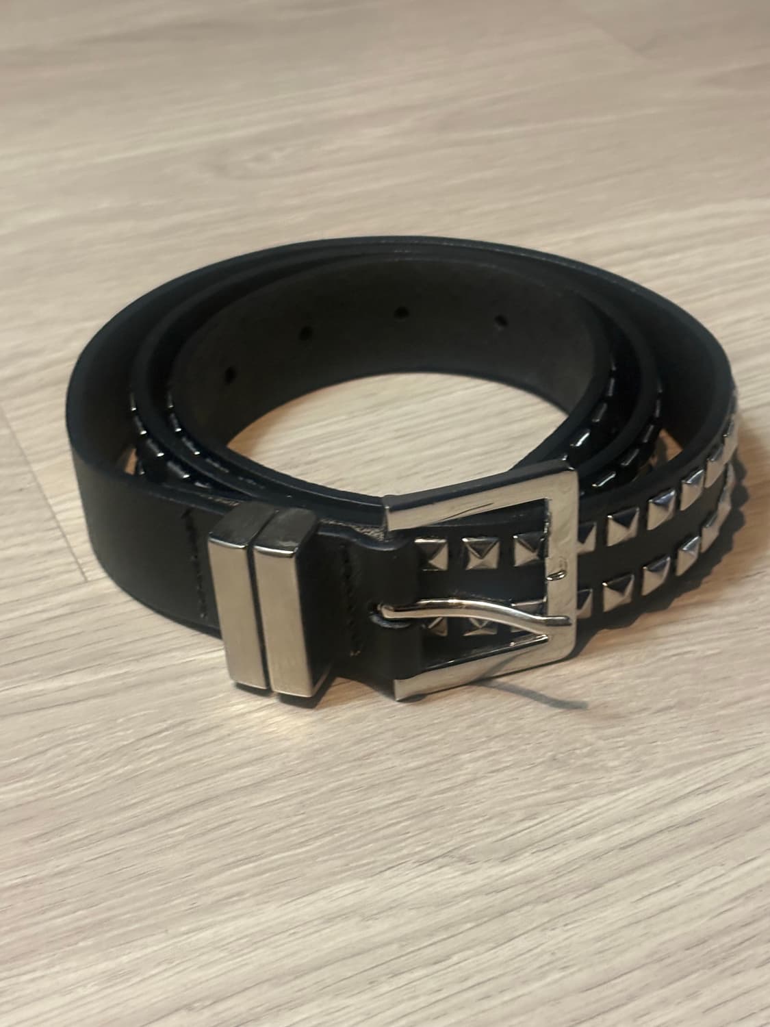 스터드 벨트 상품이미지1