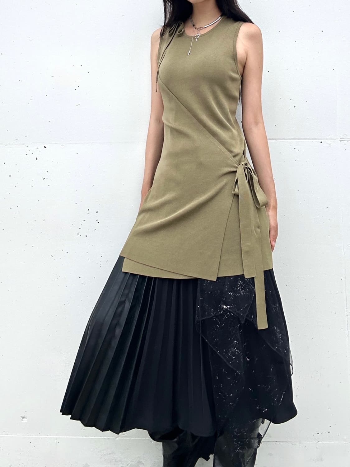 COS wrap strap sleeveless knit / khaki 상품이미지7