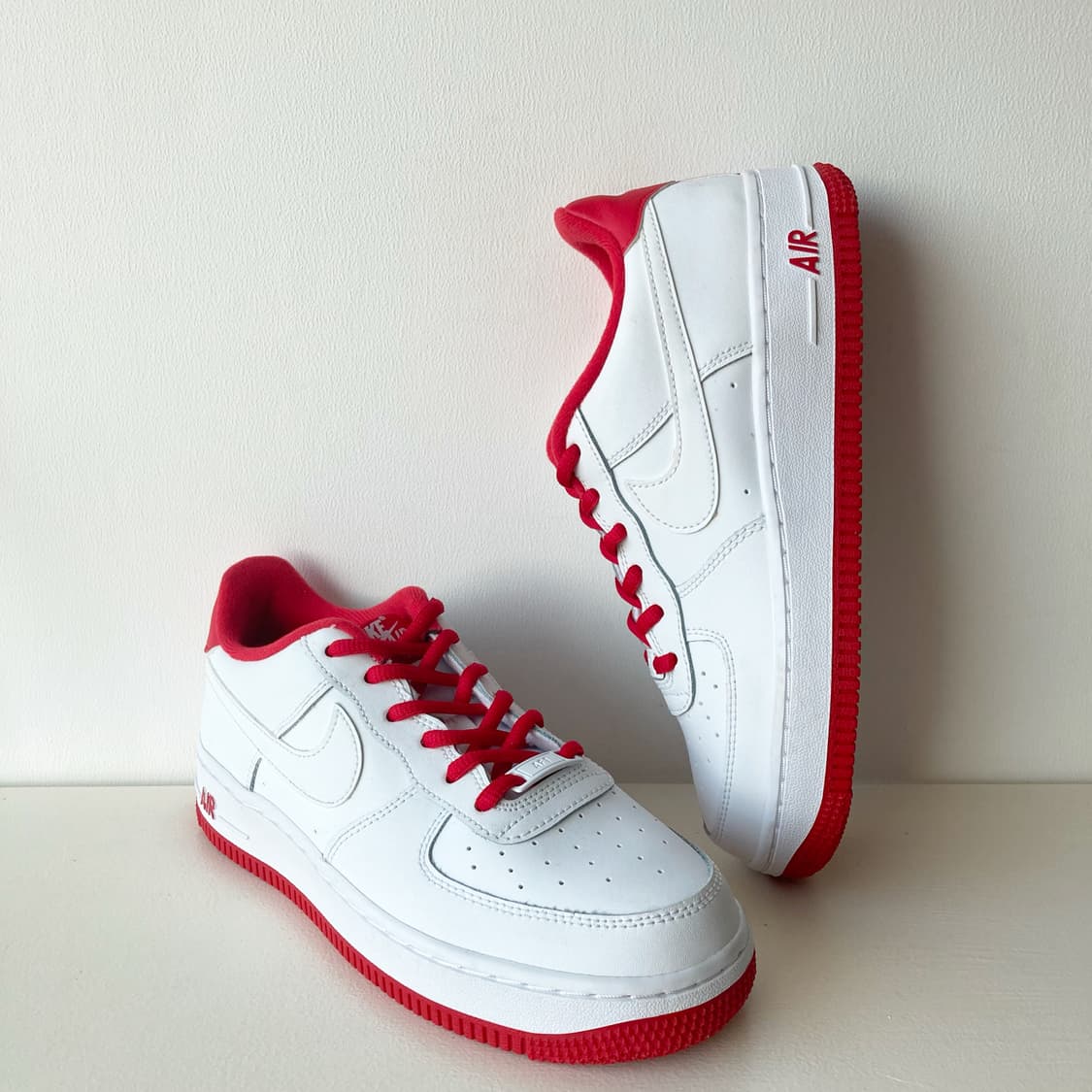 나이키 에어포스 1 로우 ‘화이트/레드’ 상품이미지2