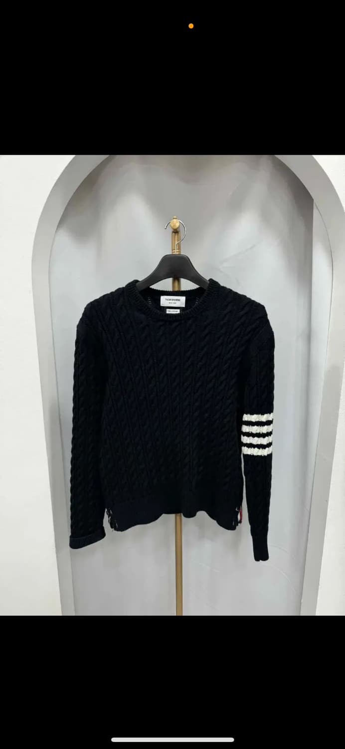 [5, 105] 톰브라운 꽈배기 니트 4선 완장 진한네이비 상품이미지1