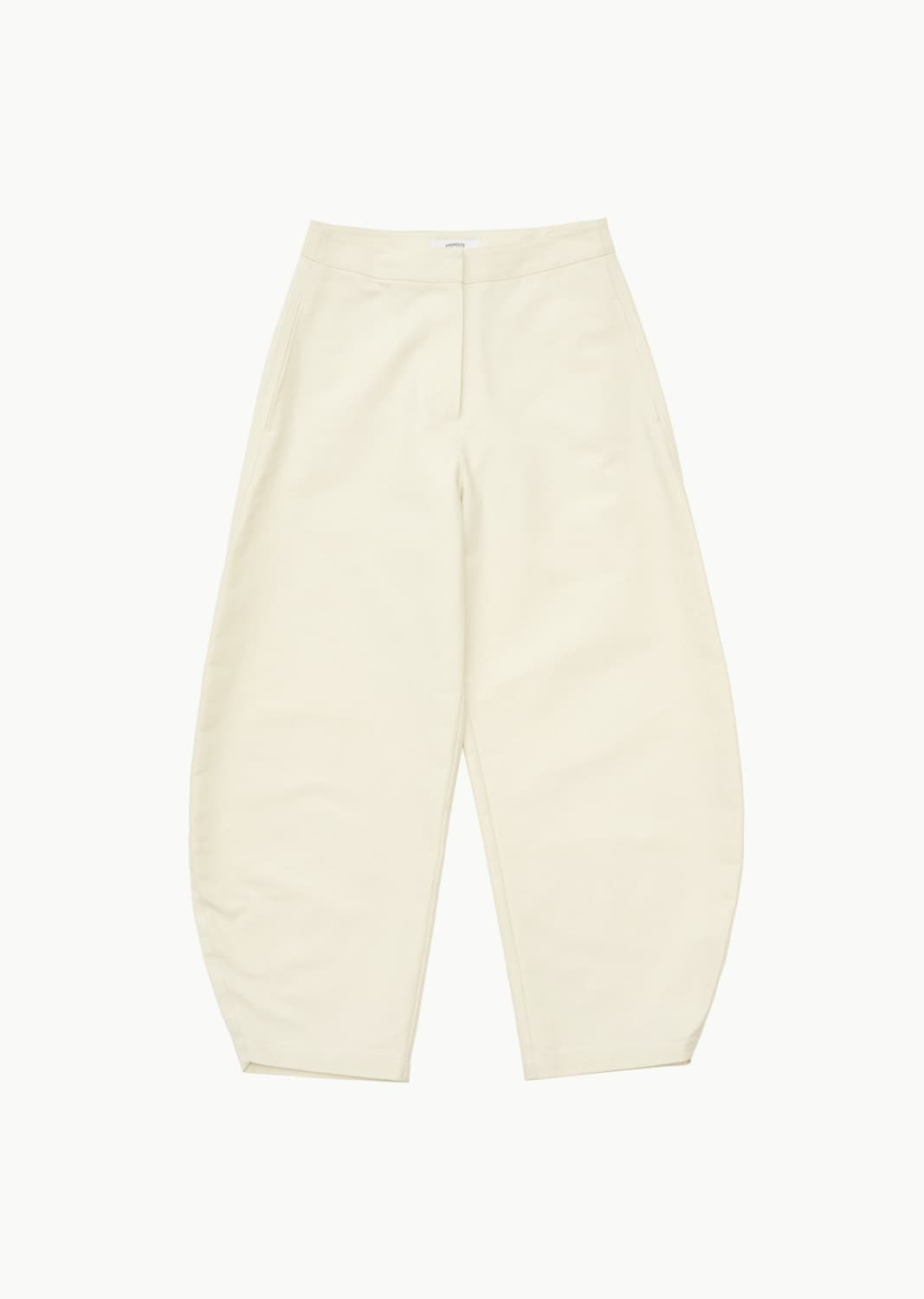 아모멘토 fw 커브드 레그 팬츠 아이보리 상품이미지1