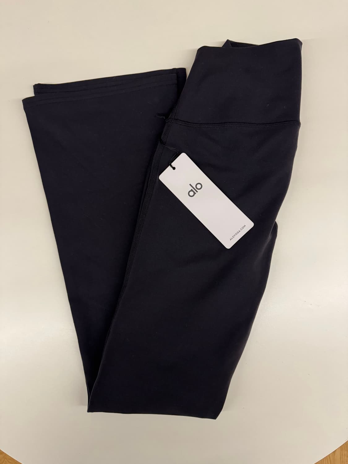 Alo 부츠컷 레깅스 상품이미지2