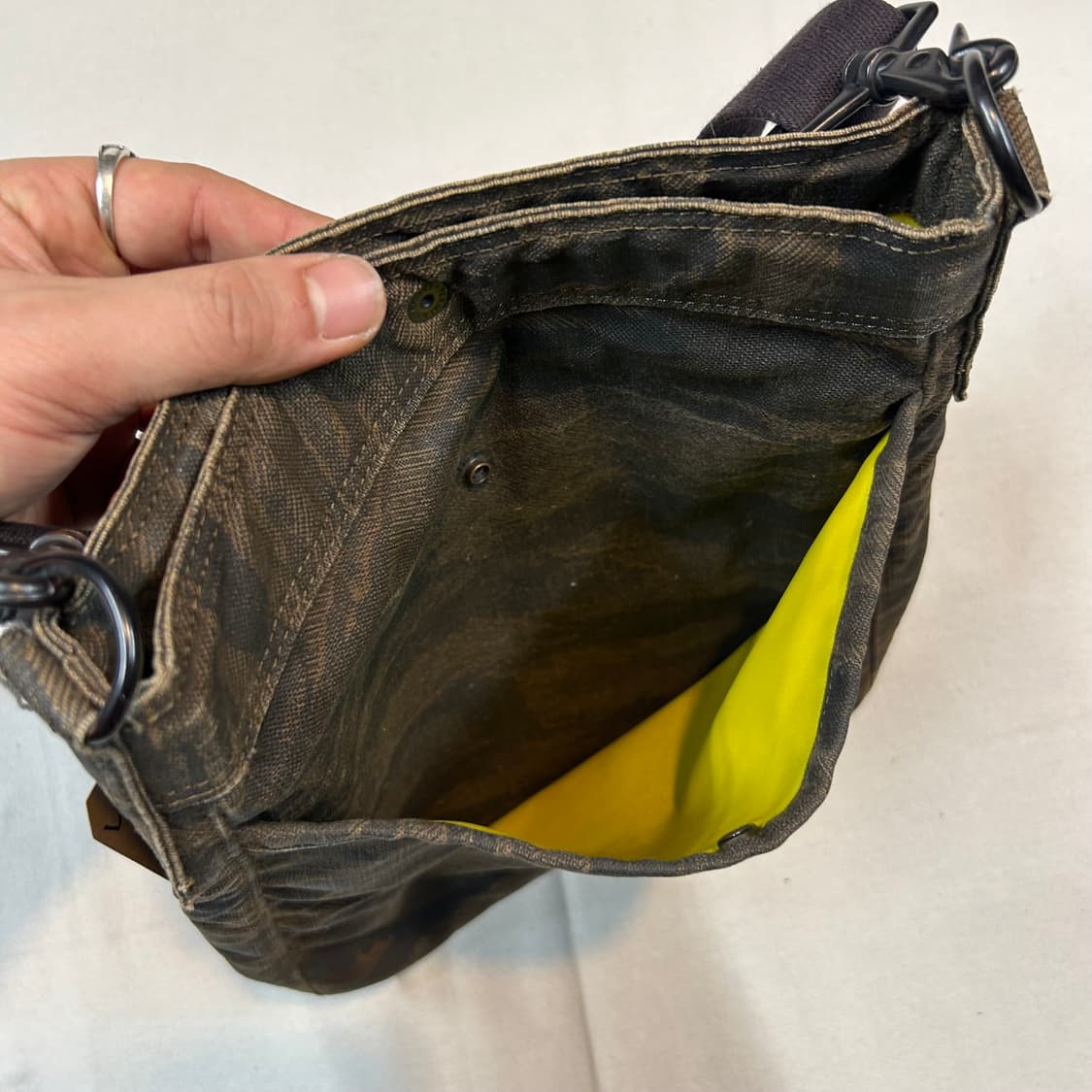 요시다 포터 타이거 카모 숄더백 크로스백 70주년 한정판 V5 상품이미지6