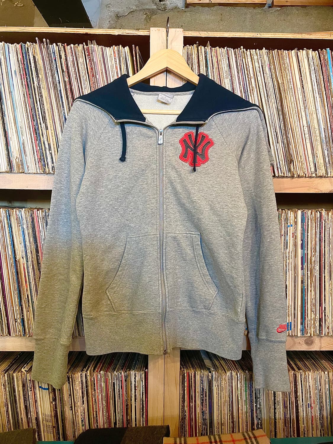 나이키xMLB 레터링 후드 집업 상품이미지1