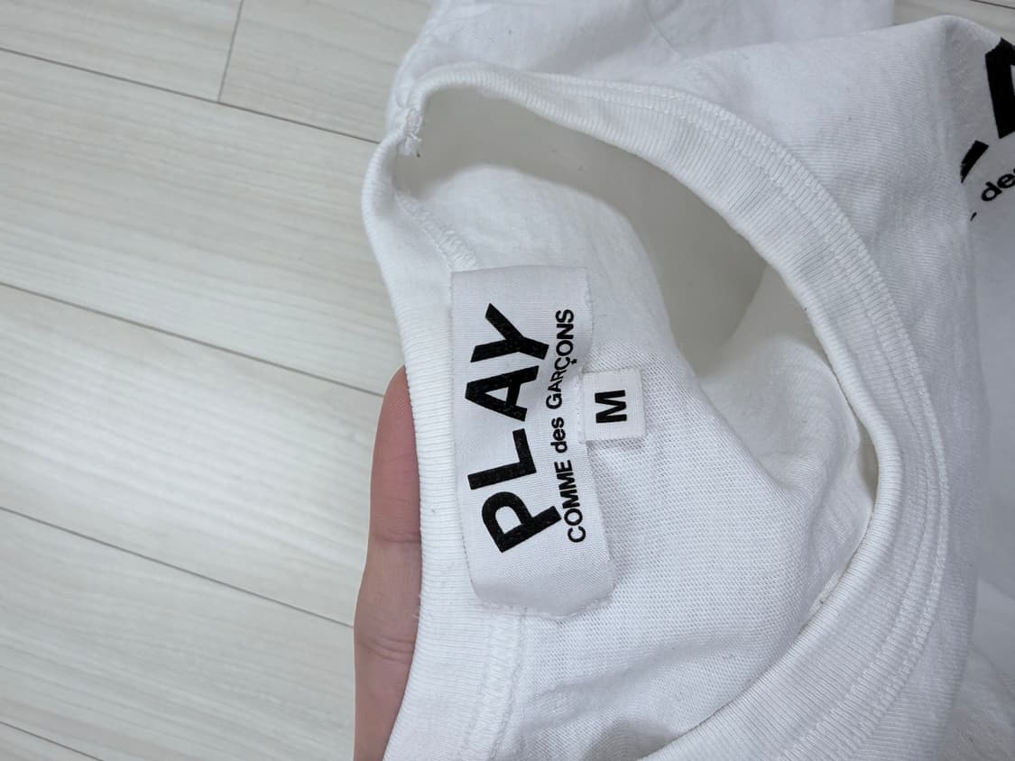 꼼데가르송 PLAY 흰색 반팔 티셔츠 상품이미지10