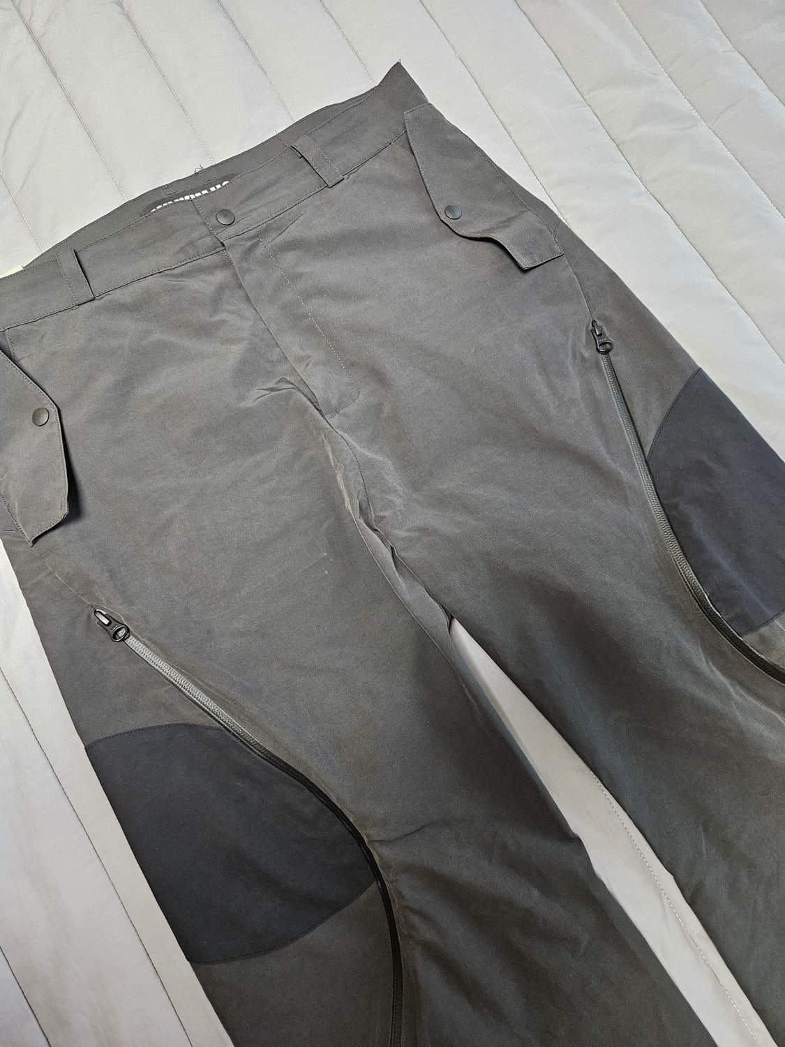 [2] MINKIMHO TRON PANTS 민킴호 트론 팬츠 상품이미지1