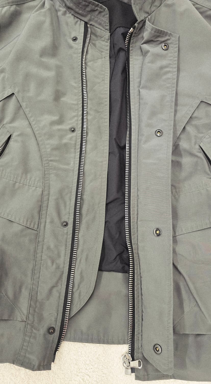 TIME 타임옴므 남성 카키색 자켓.
싸이즈 95 상품이미지4