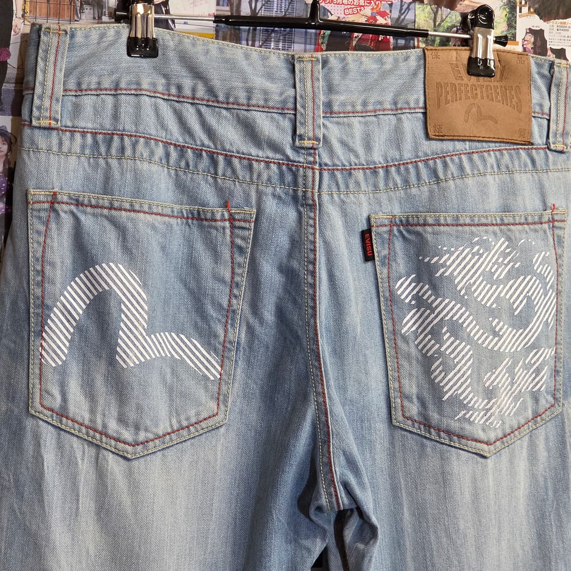 에비수 포켓 프린팅 연청 워싱 데님 팬츠 상품이미지4