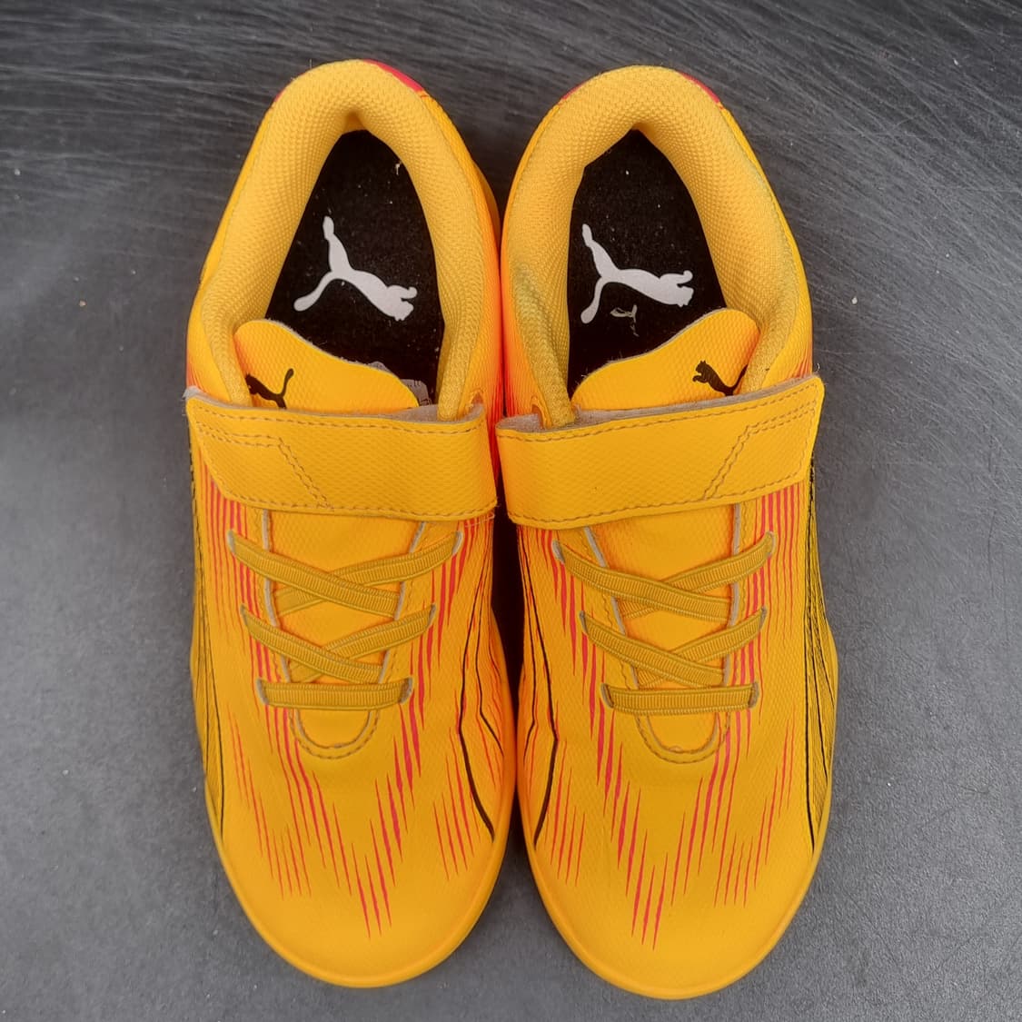 푸마 울트라플레이5 아동풋살화200 상품이미지2