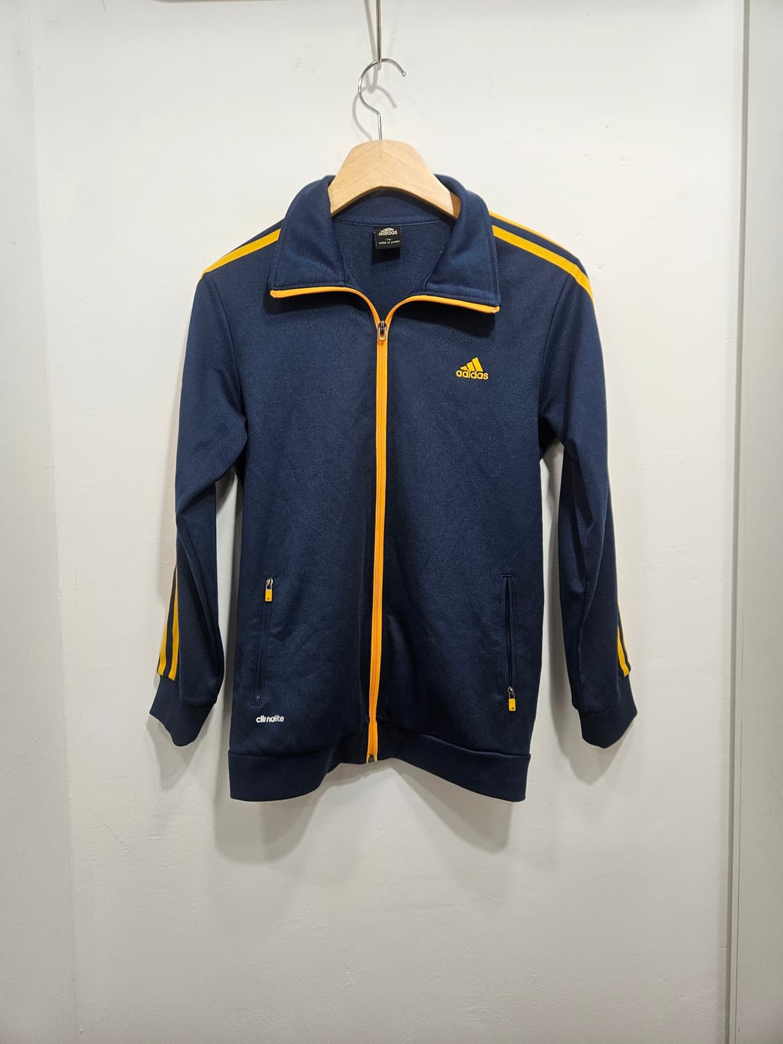 아디다스(Adidas) 쳐지 트랙탑 79  상품이미지1