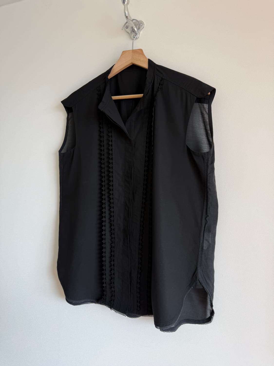 타임(TIME) 슬리브리스 셔츠타입 베스트 상품이미지3