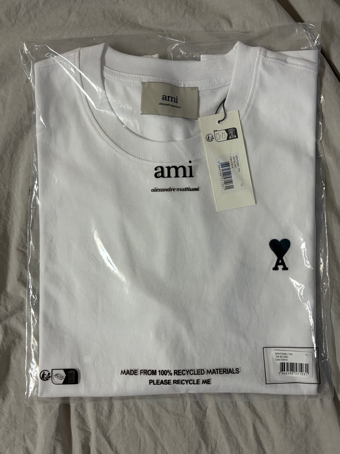 아미 / 스몰하트로고블랙 흰색 반팔티 / L 상품이미지3