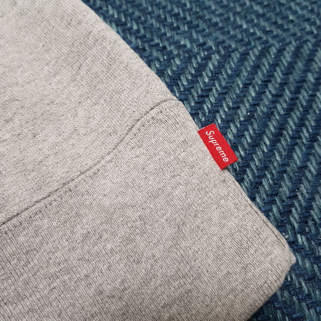 슈프림 빅로고 후드티 상품이미지4