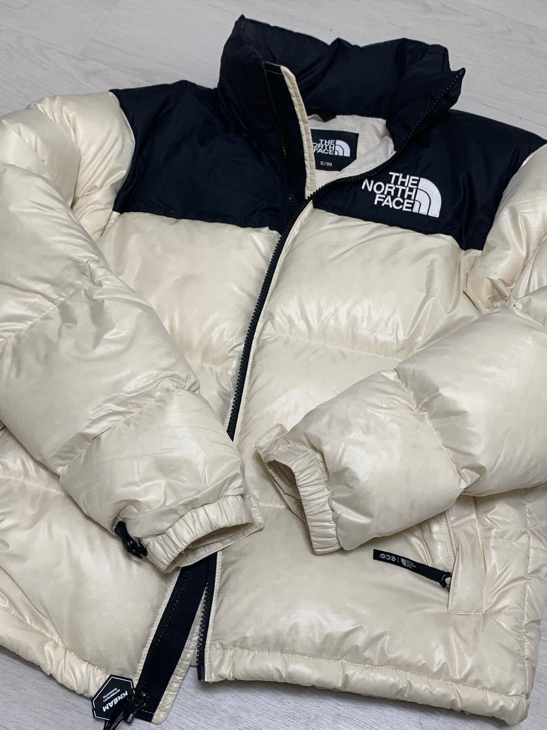 (새상품) 노스페이스 1996 에코 눕시 크림s 상품이미지1