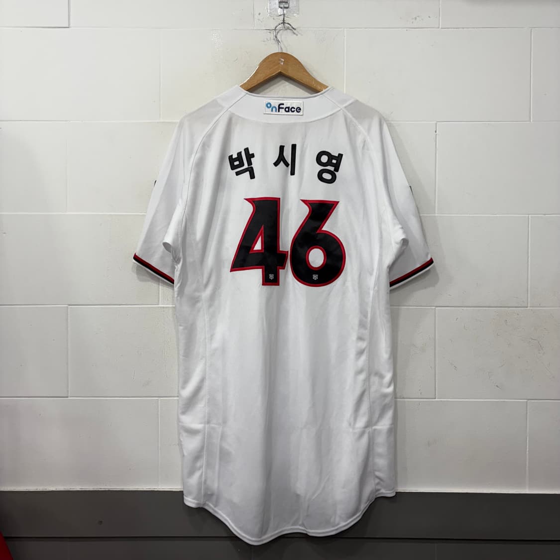 KT위즈 뉴발란스 박시영 홈 유니폼 상품이미지6