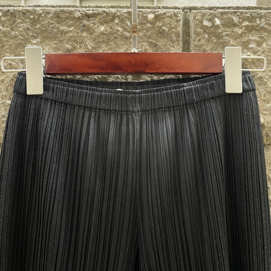 [3] PLEATS PLEASE 블랙 여성 팬츠 상품이미지4