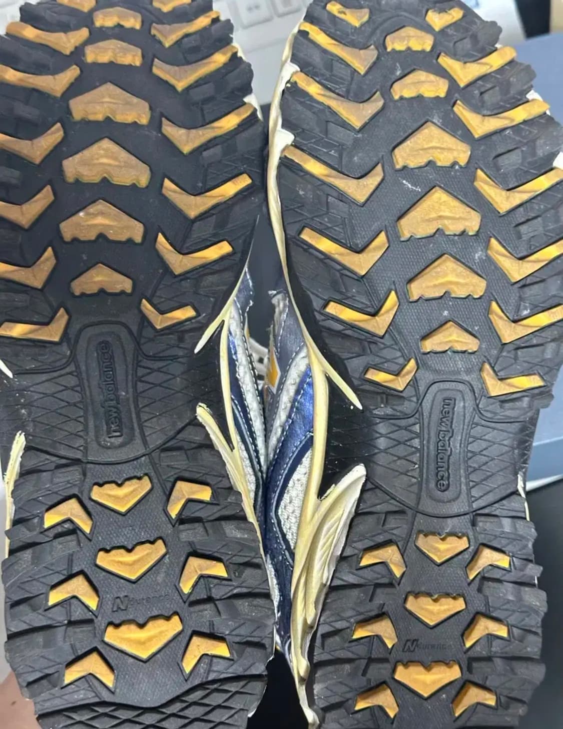 뉴발란스 X 예스아이씨 ML610TYA (260) 팝니다 상품이미지3