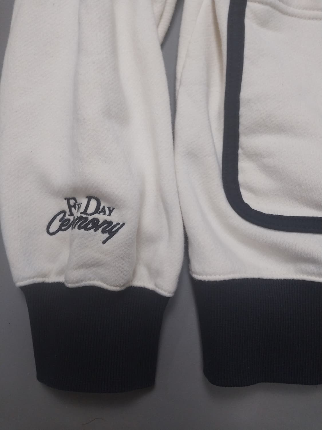 [L] 로맨틱크라운 라운드 카라 코튼 가디건 오트밀 상품이미지4