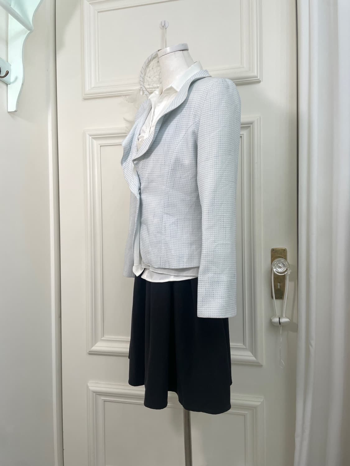 ice blue tweed ruffle spring jacket 상품이미지3