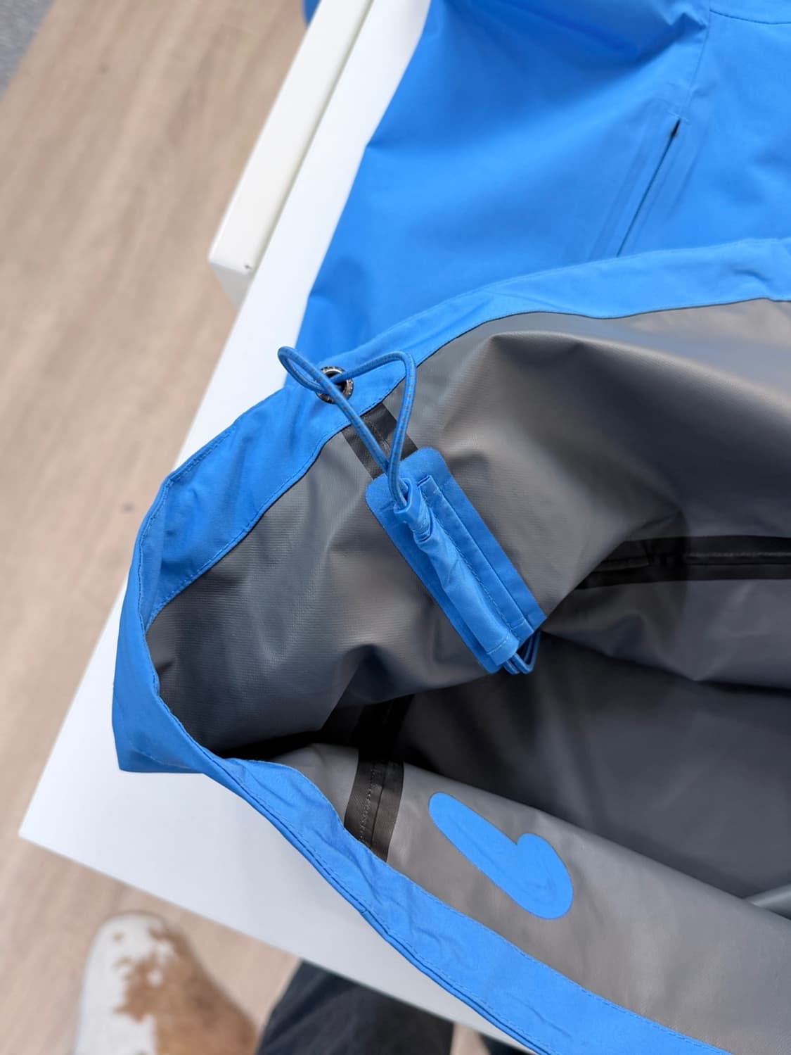 나이키 ACG 스톰 핏 케스케이드 레인 자켓 상품이미지8