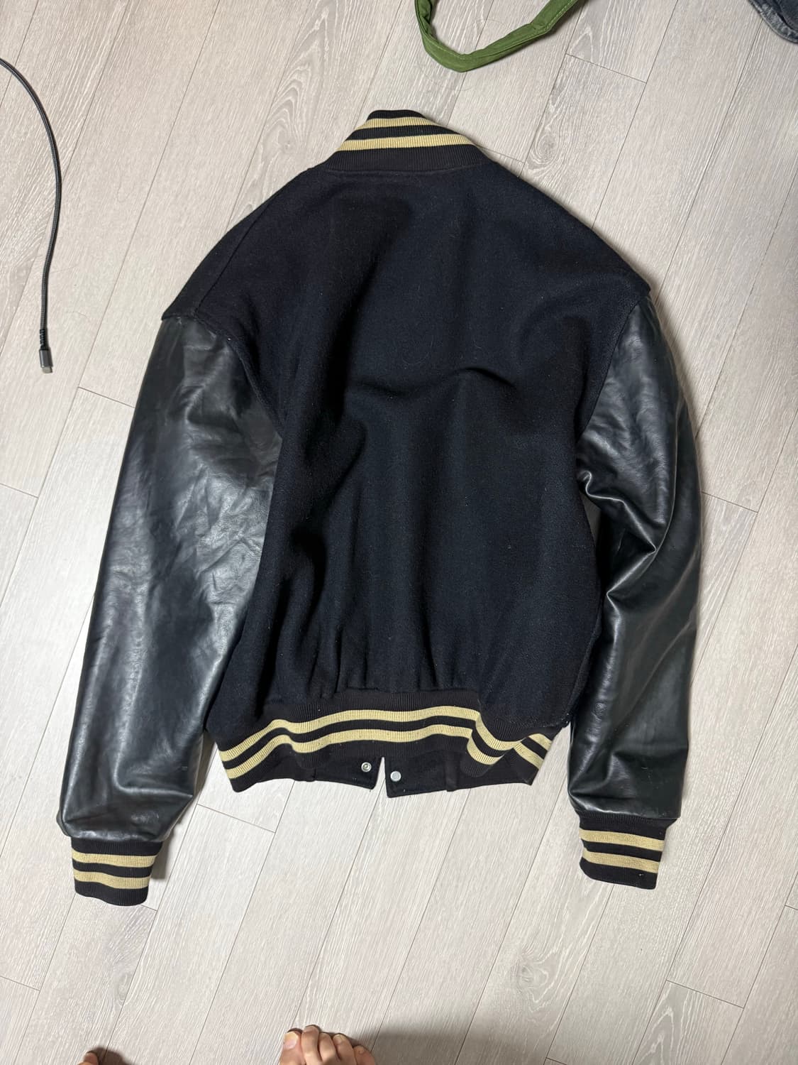 빈티지 H로고 바시티 상품이미지2