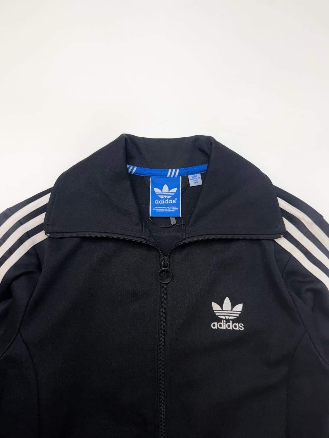 Adidas 아디다스 블랙컬러 유로파 트랙탑 상품이미지3