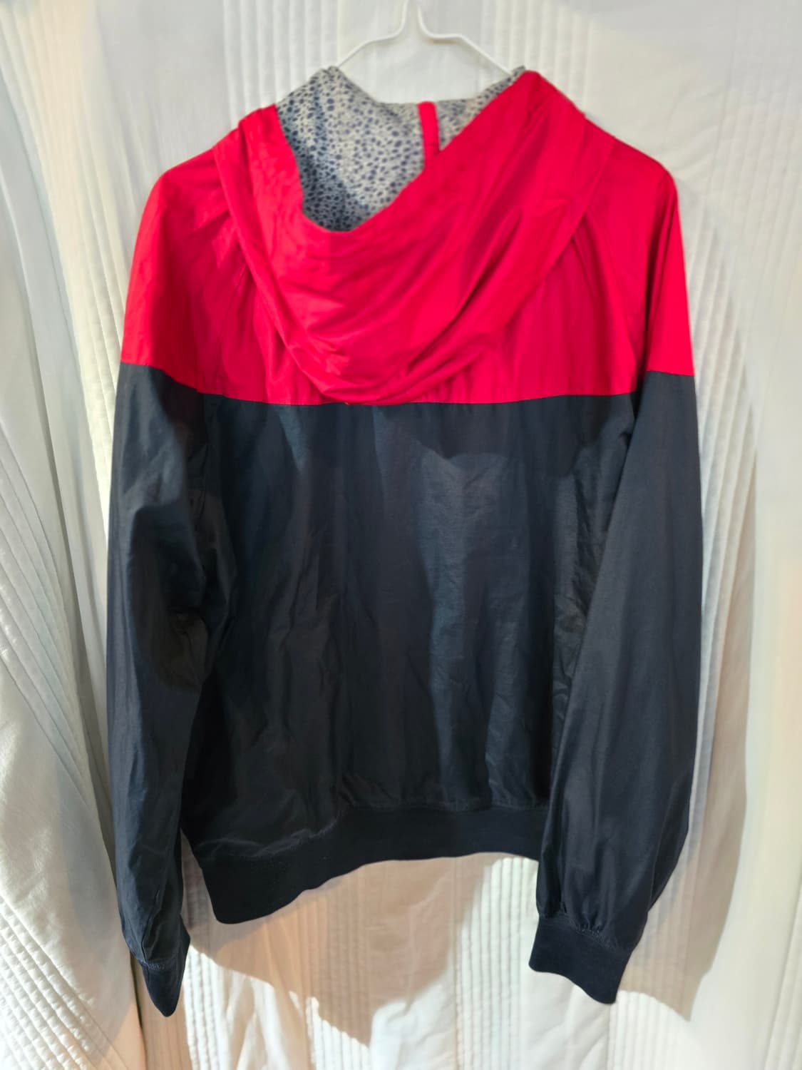 나이키 바람막이 레드/블랙 꽃 로고 상품이미지3