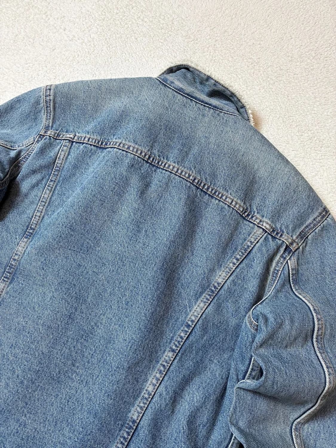 리바이스 00's 양털 워시드 데님 트러커 자켓 PN7832 상품이미지8