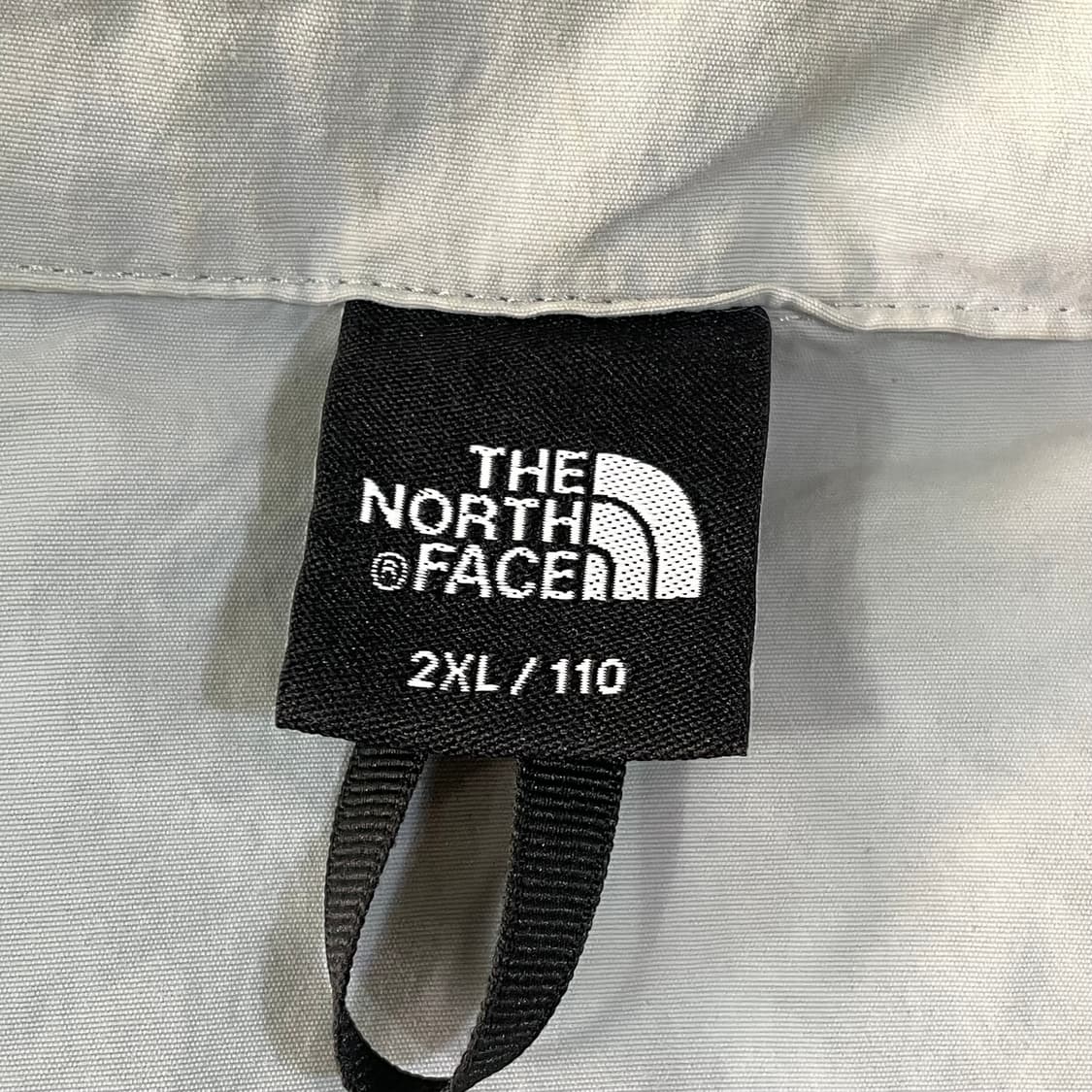 노스페이스 신형 미들로고 바람막이 상품이미지3