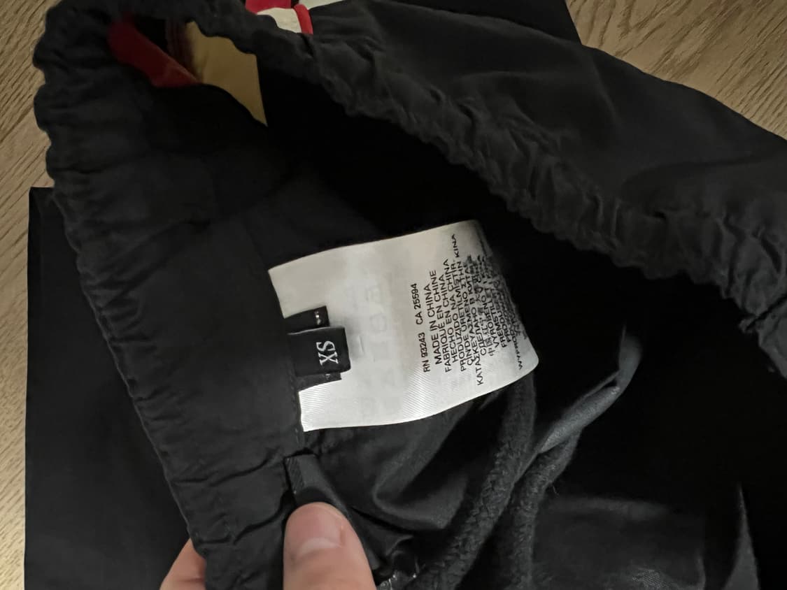 Diesel 디젤 블랙 나일론 쇼츠 XS 상품이미지4