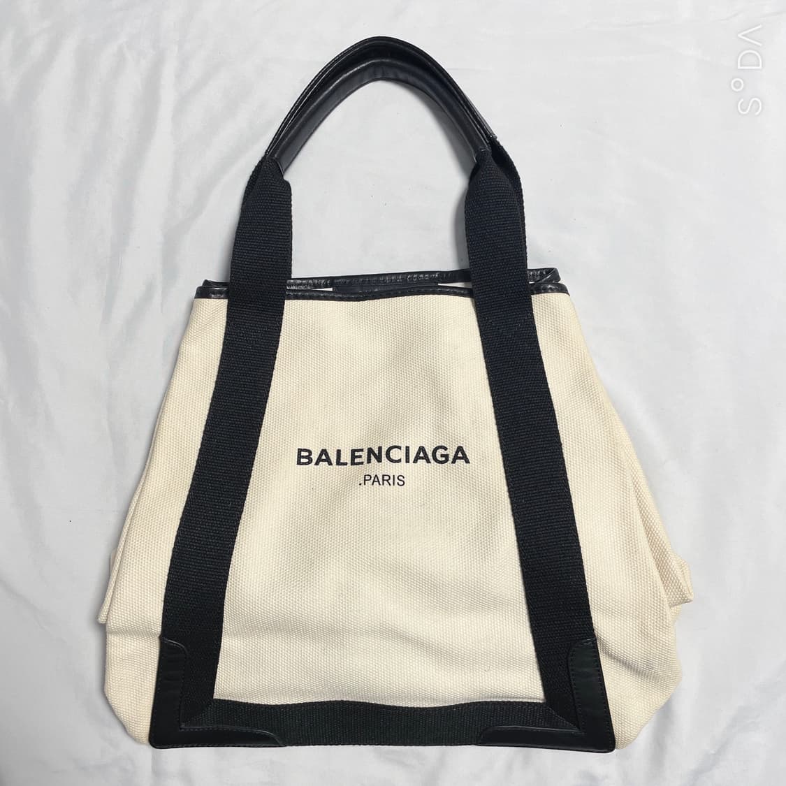 발렌시아가 카바스 쇼퍼백 상품이미지1