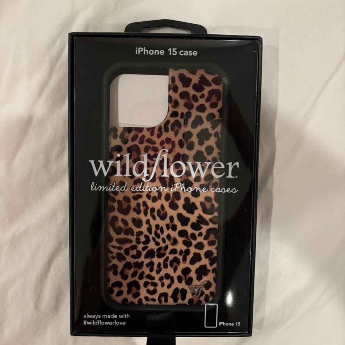 아이폰 15 와일드플라워 케이스 상품이미지1