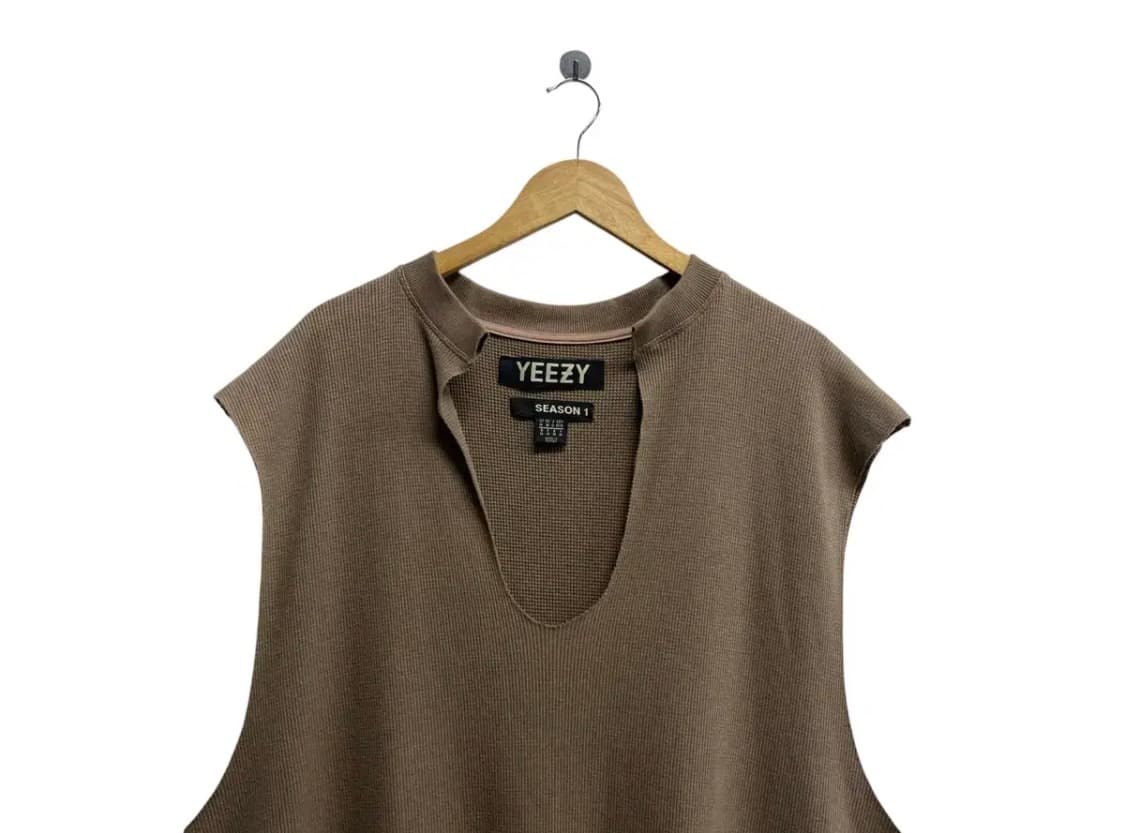 Yeezy Season 이지 시즌1 슬리브 베스트 free 상품이미지3
