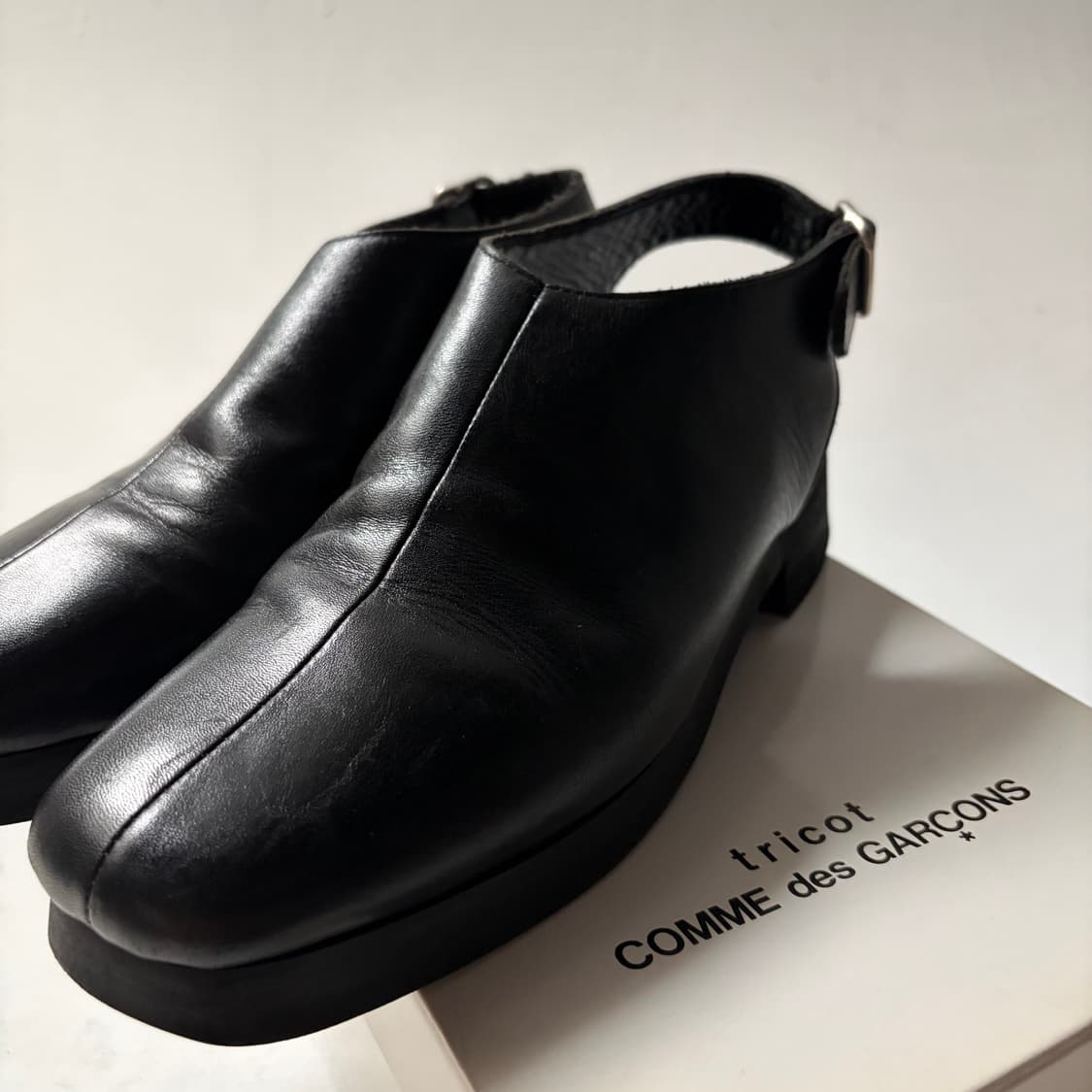 Minimal Leather Slingback Shoes 상품이미지2