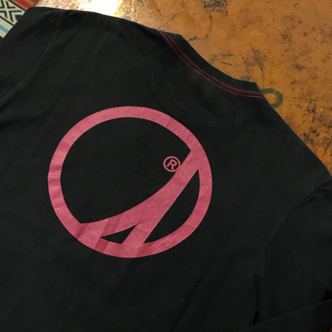 리바이스 엔지니어드 진 블랙 프린팅 롱 슬리브 남성 105 사이즈  상품이미지5