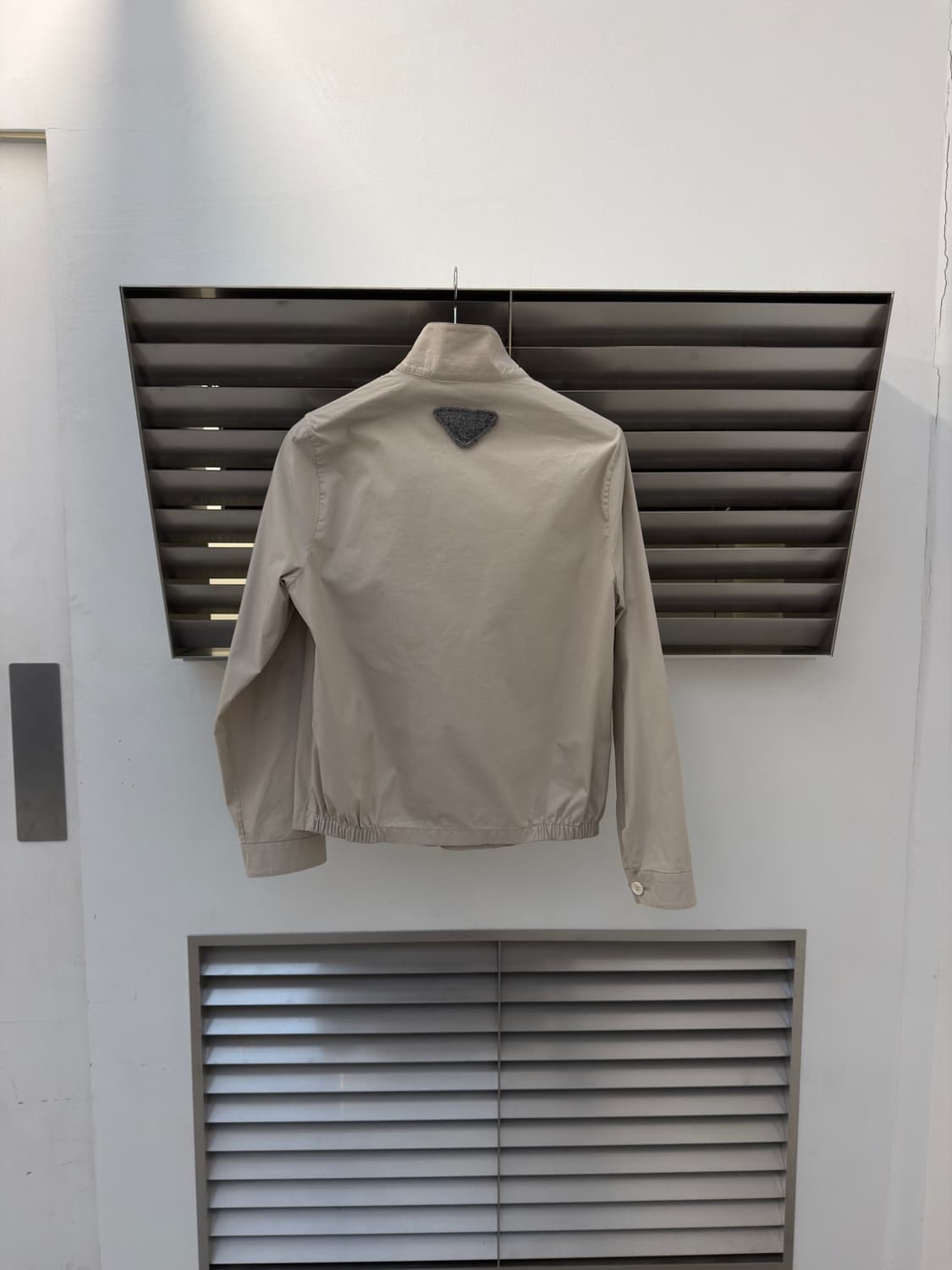 프라다 23ss cotton blouson 상품이미지2