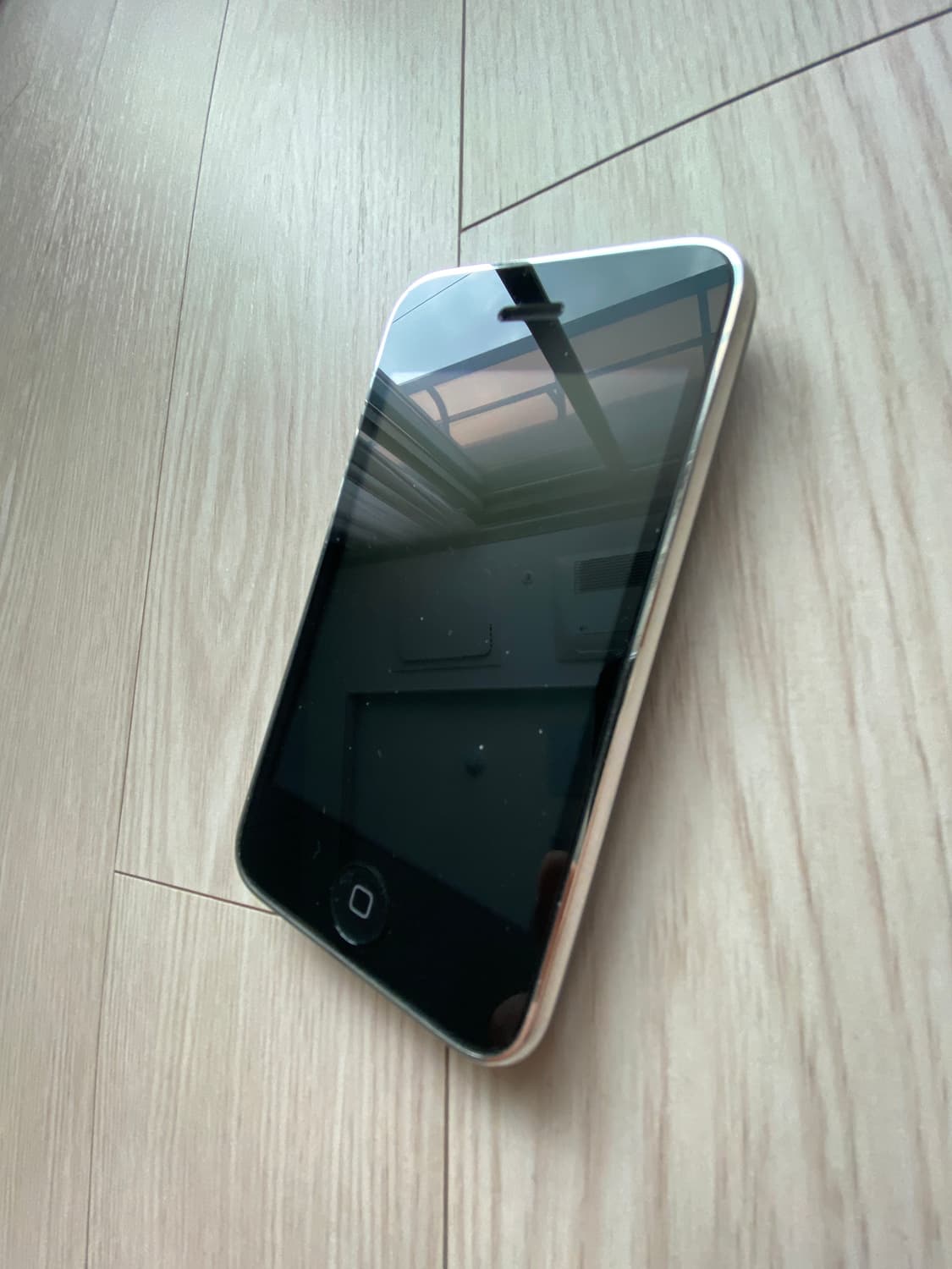  아이폰 첫번째 모델 희귀 아이템 iPhone 3GS 32GB 상품이미지4