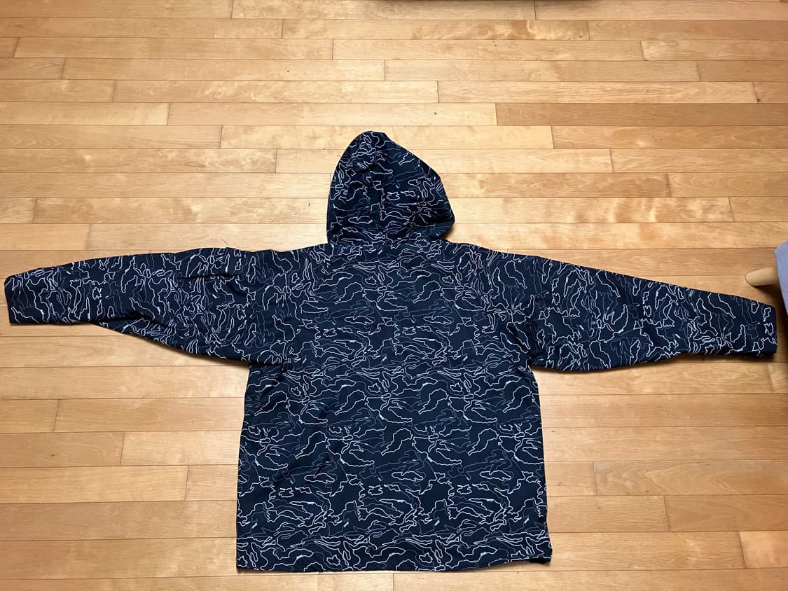 자라 검정 패턴 바람막이 XL 상품이미지2