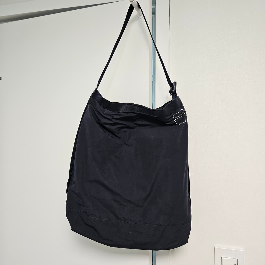 블랭코브 BLANKOF 네이비 숄더백 마켓백 상품이미지1