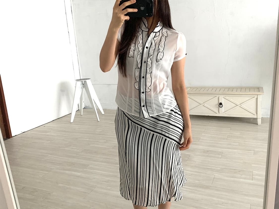 Black Trim White see-through Blouse 상품이미지7