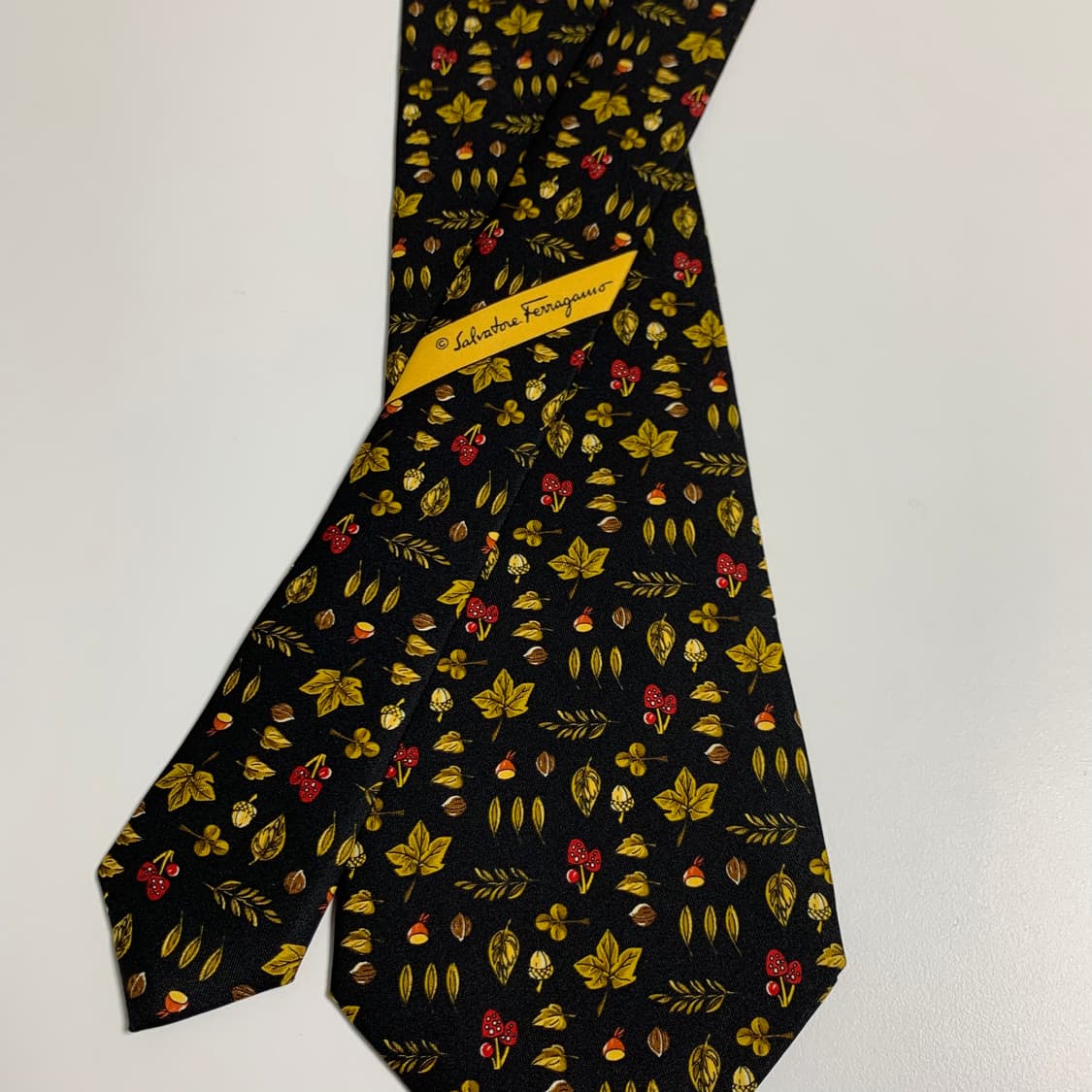 살바토레 페레가모 블랙 새상품급 명품 100실크 넥타이 상품이미지4