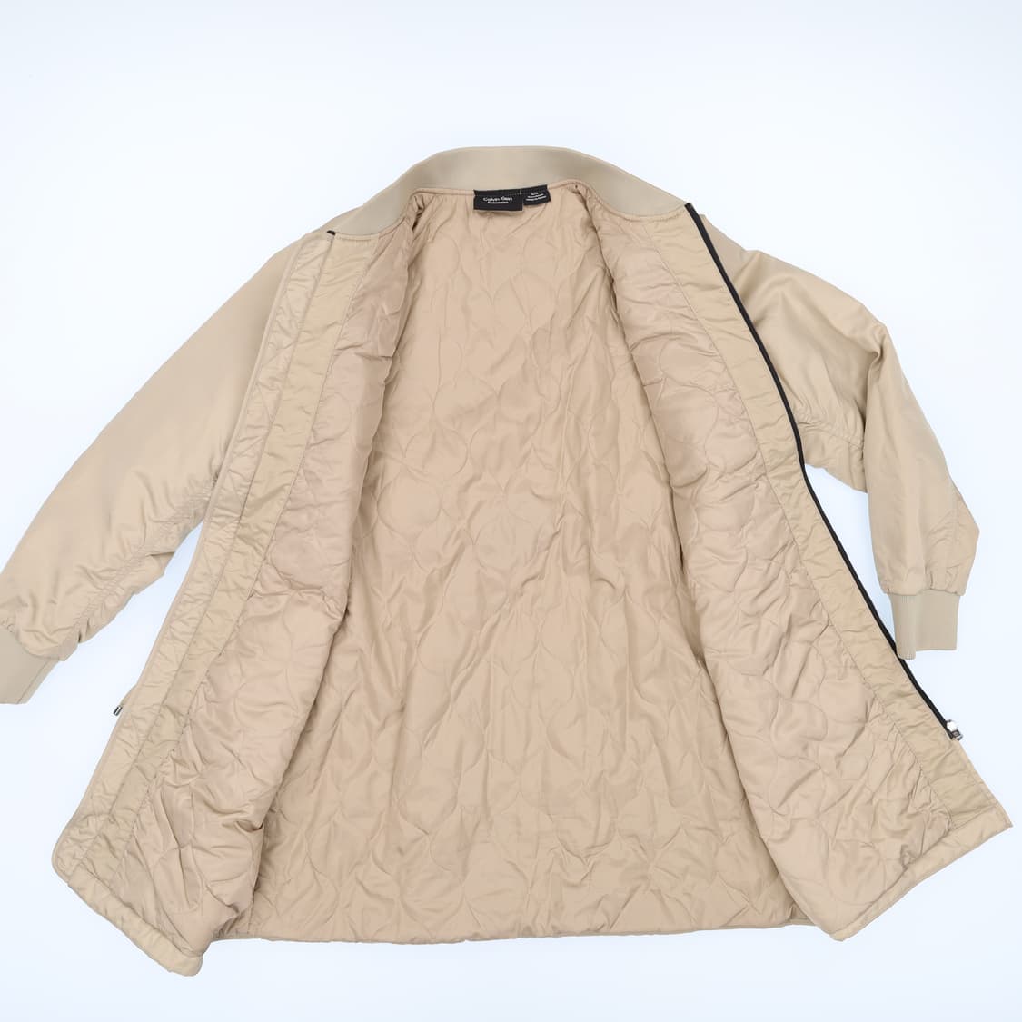 105 신형 캘빈클라인 롱 MA-1 패딩 점퍼 N7322 상품이미지5