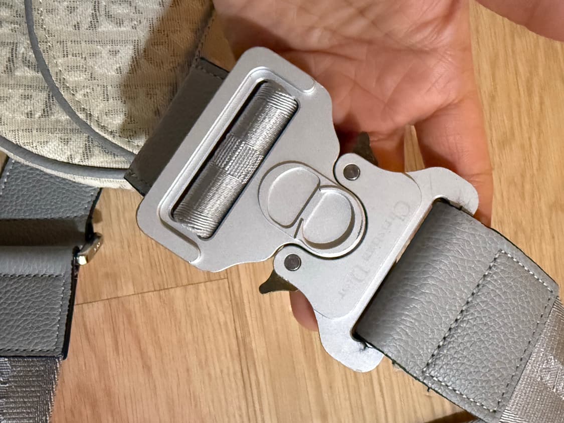 디올 오블리크 새들백 화이트 상품이미지4