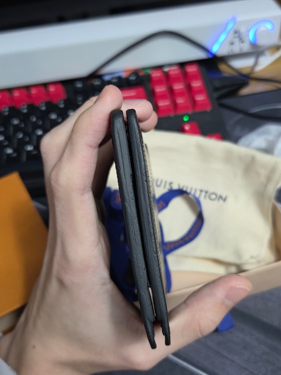 루이비통 에삐 반지갑  상품이미지5