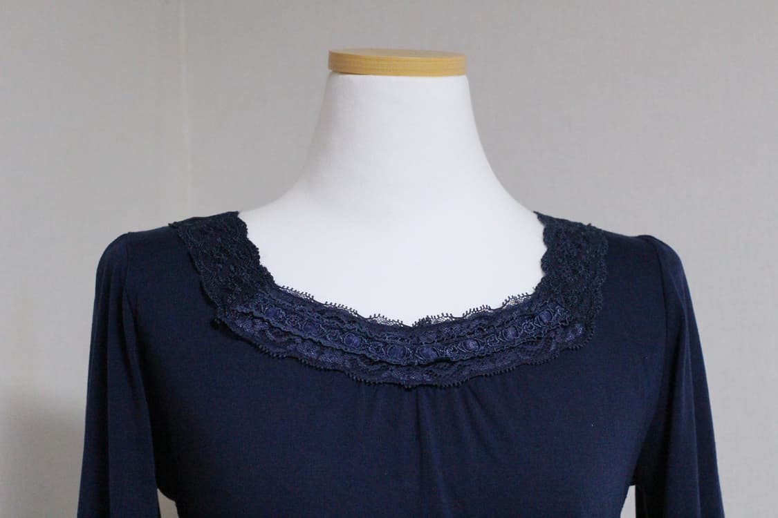 액시즈팜 갸루 레이스 셔링 플라워 큐빅 긴팔 티셔츠 상품이미지3